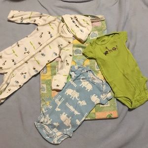 Mixed Newborn clothing